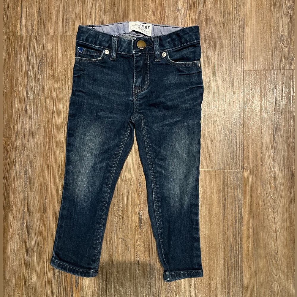 BABY GAP JEANS 18-24 months